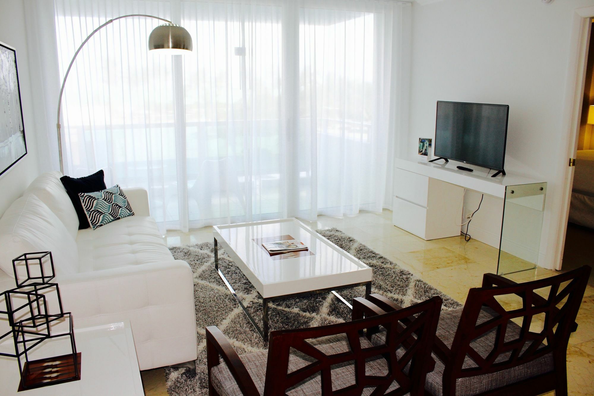 Ocean Beach Apartments Miami Beach Exterior photo