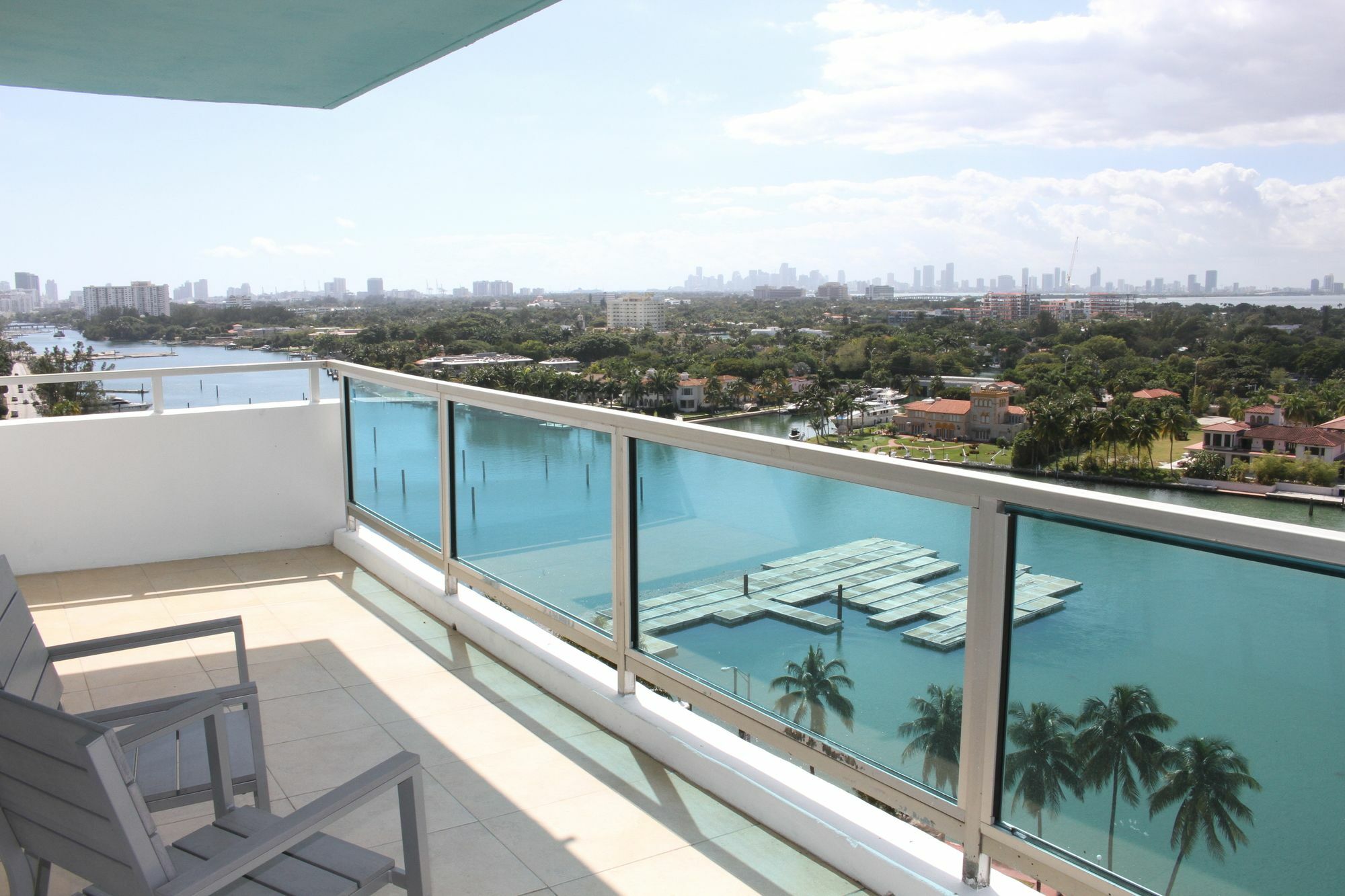 Ocean Beach Apartments Miami Beach Exterior photo