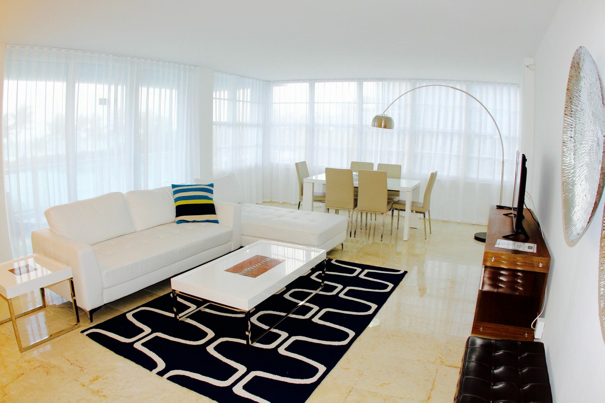 Ocean Beach Apartments Miami Beach Exterior photo